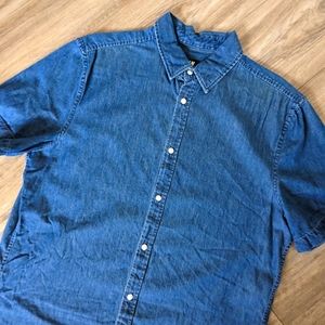 H&M Denim Short Sleeve Button Up Shirt, size Medium